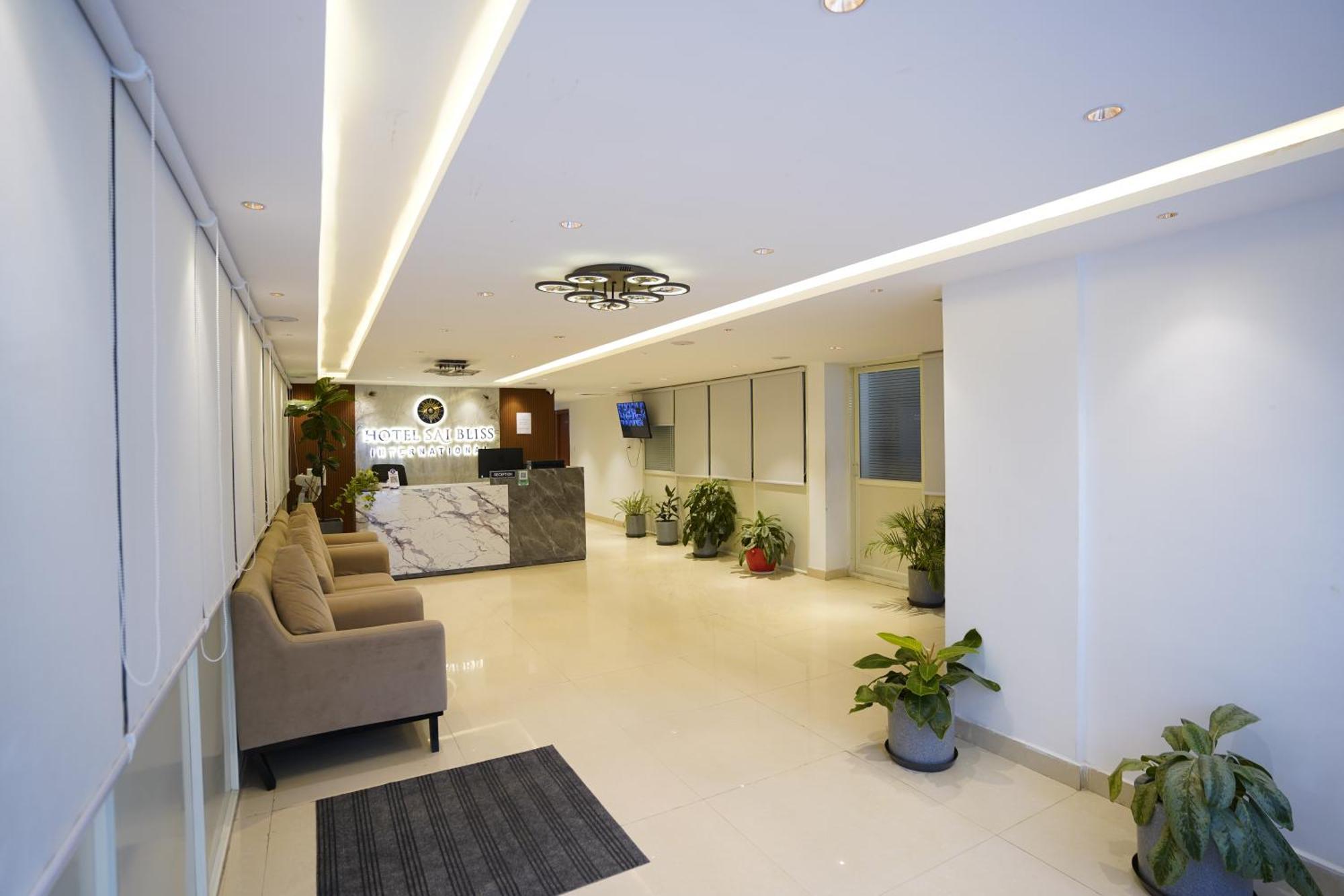 Sai Bliss Residency, Manyata Tech Park Hotel Bangalore Exterior photo